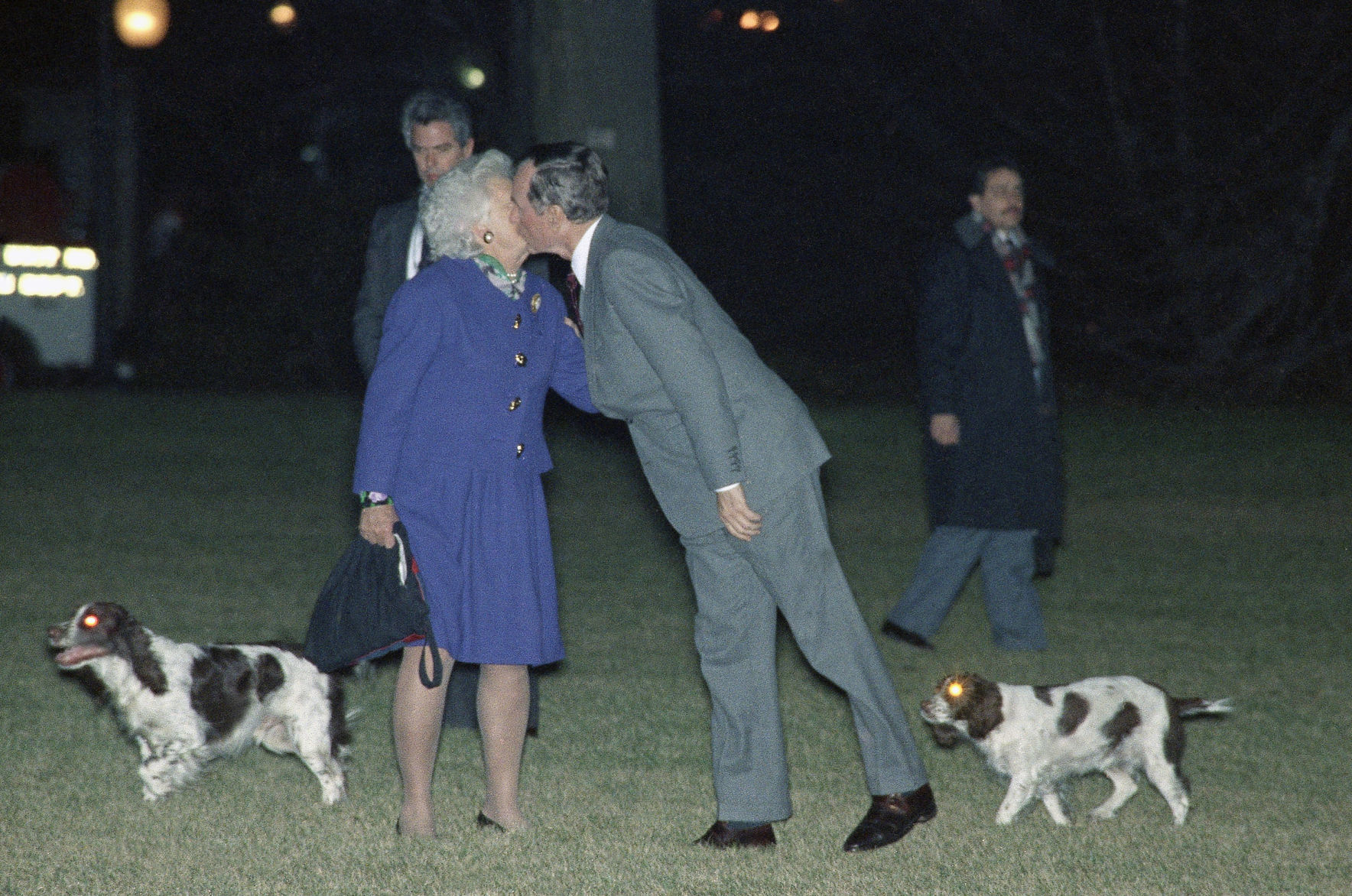 1991: George Bush and Barbara Bush